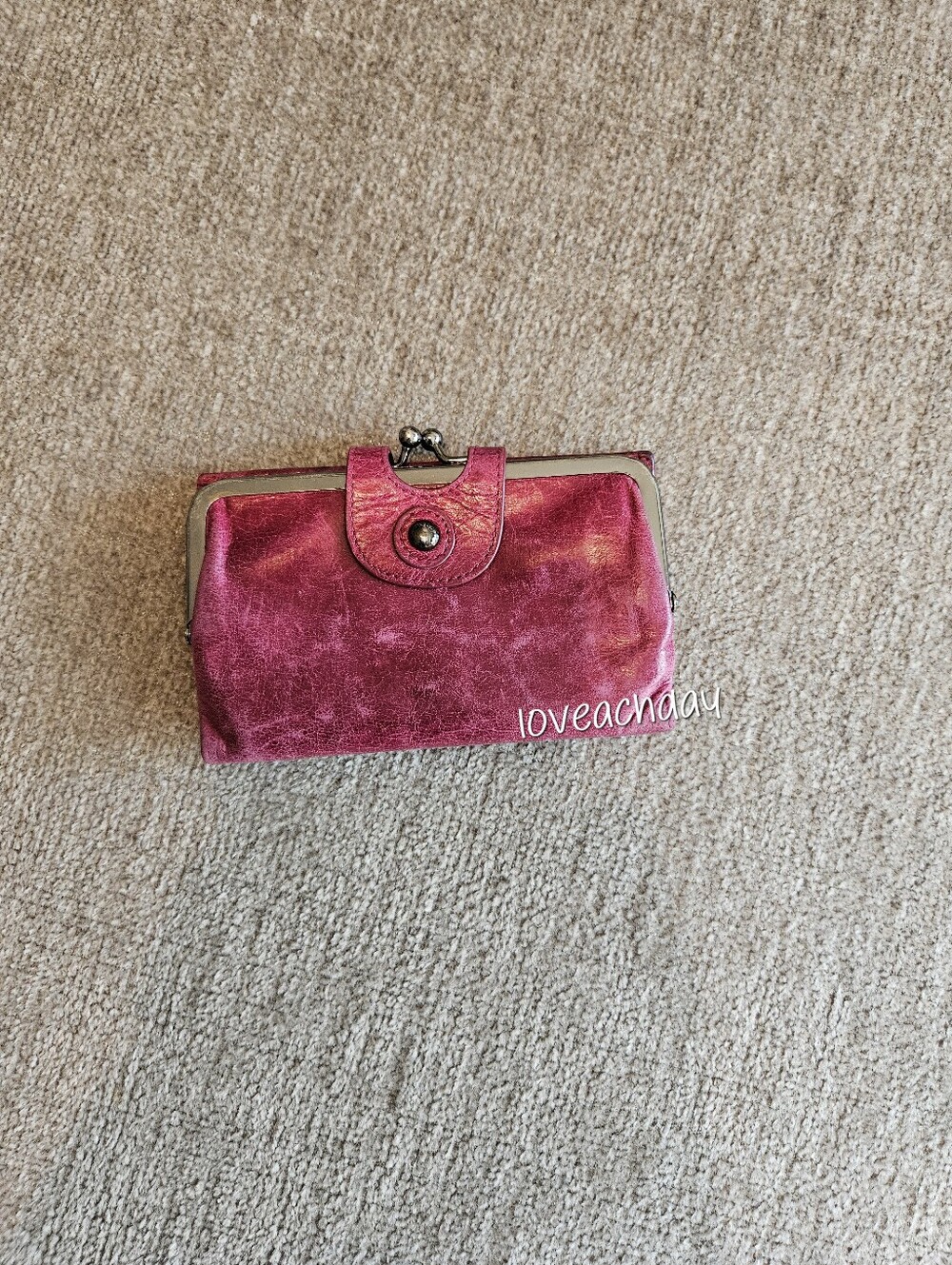 HOBO☆Alice Kiss-Lock Wallet Clutch in Berry